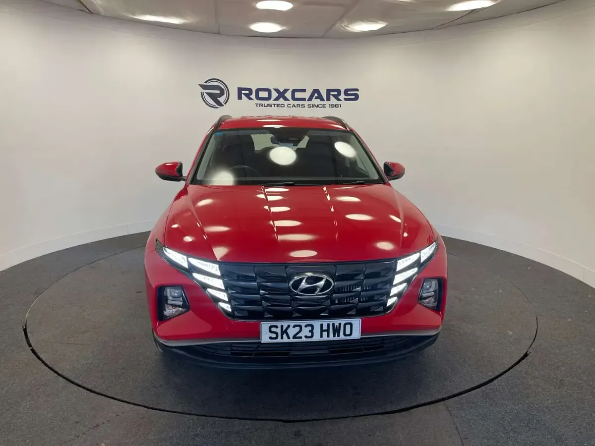 Used Hyundai Tucson SE 150 HP (110 kW) 2023 Red SUV