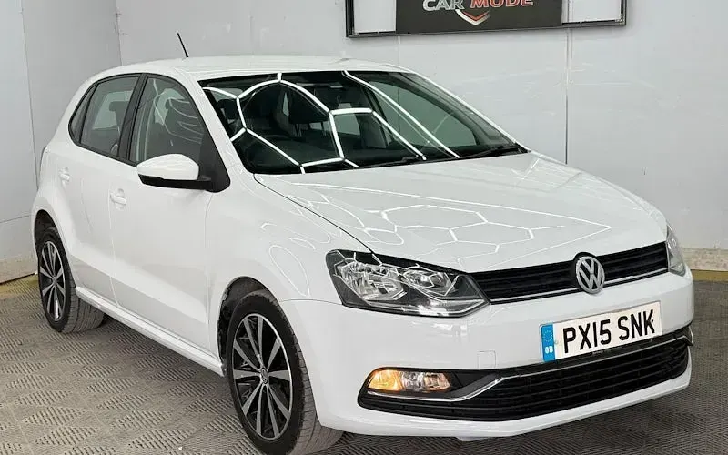 Used VW Polo SE 90 HP (66 kW) 2015 Hatchback