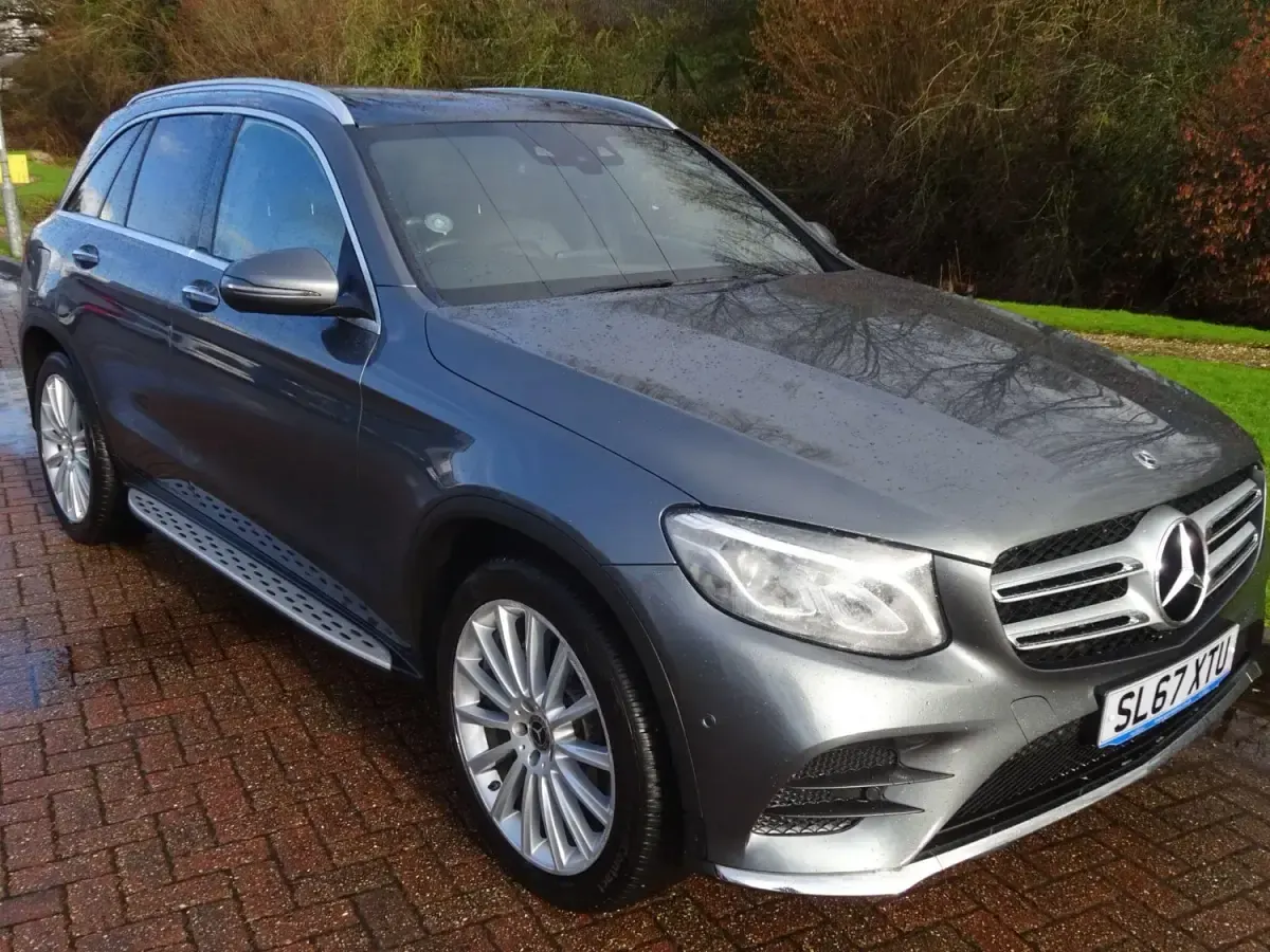 Second-hand Mercedes GLC220 AMG Line Premium 2017 Gri Break