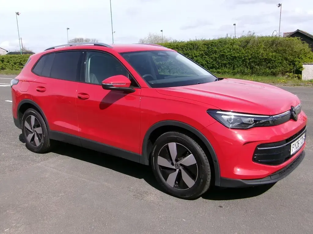 New VW Tiguan Match 2026 Red SUV