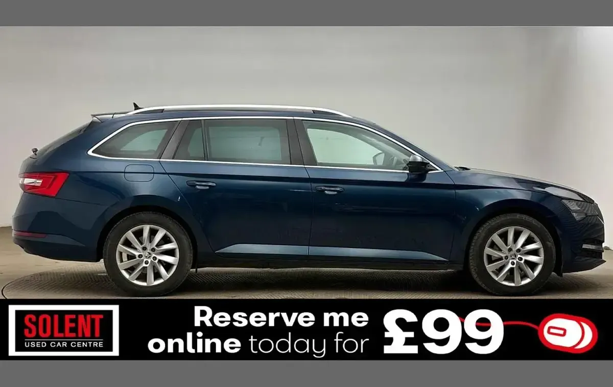 Used Skoda Superb SE Technology 147 HP (108 kW) 2022 Blue Estate
