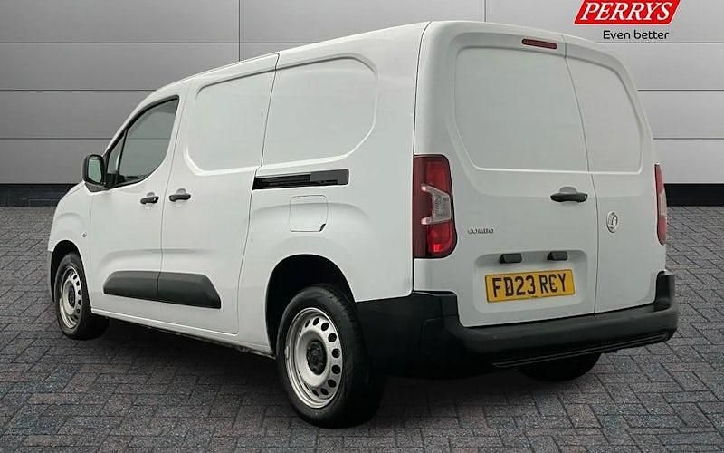 Used Vauxhall Combo 101 HP (74 kW) 2023 Van