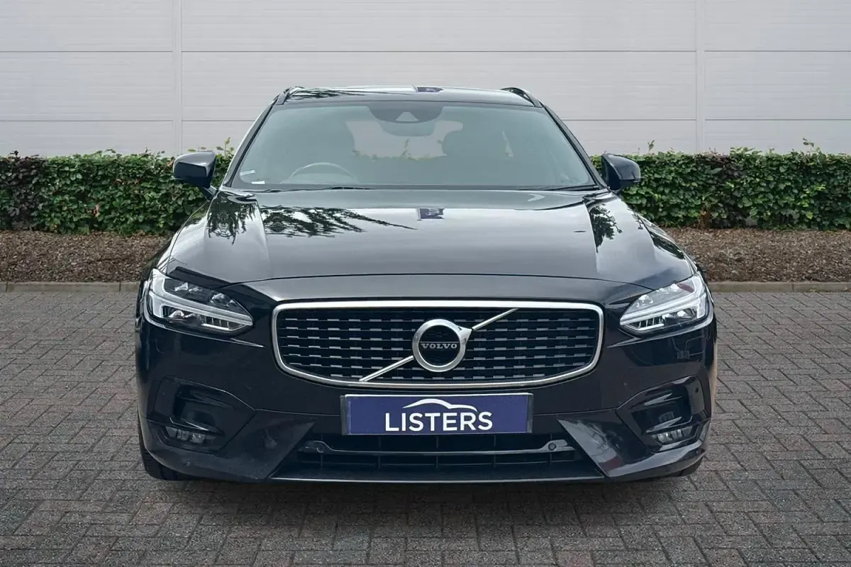 Used Volvo V90 R-Design 2019 Black Estate