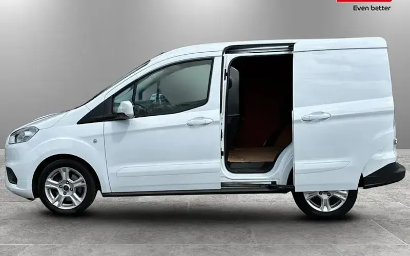 Usado Ford Transit Limited 101 CV (74 kW) 2023 Van
