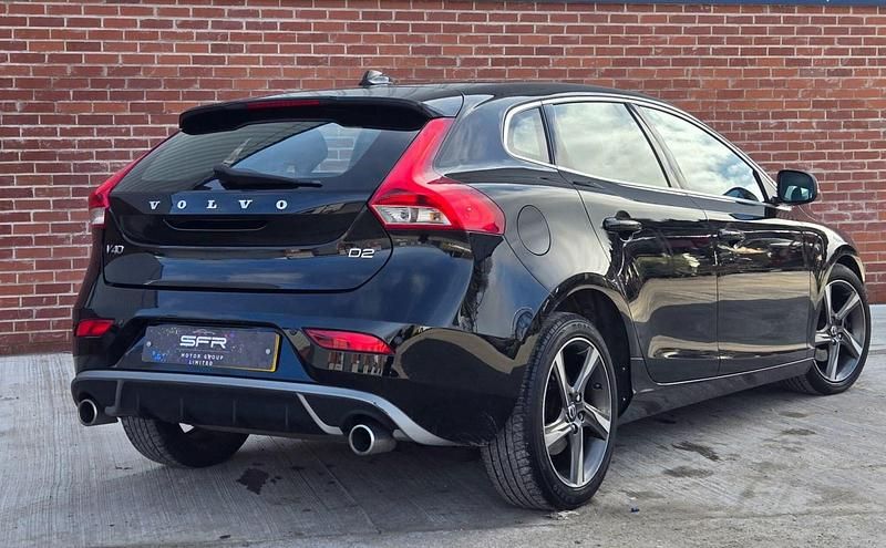 Used Volvo V40 R-Design 2016 Black Hatchback