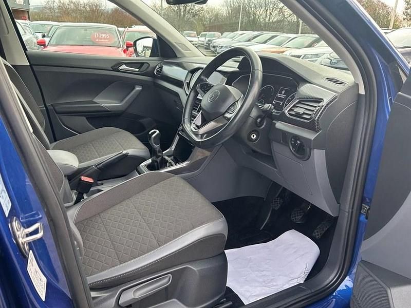 Used VW T-Cross SEL 110 HP (80 kW) 2021 Blue SUV