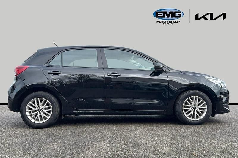 Used Kia Rio 83 HP (61 kW) 2023 Black Hatchback