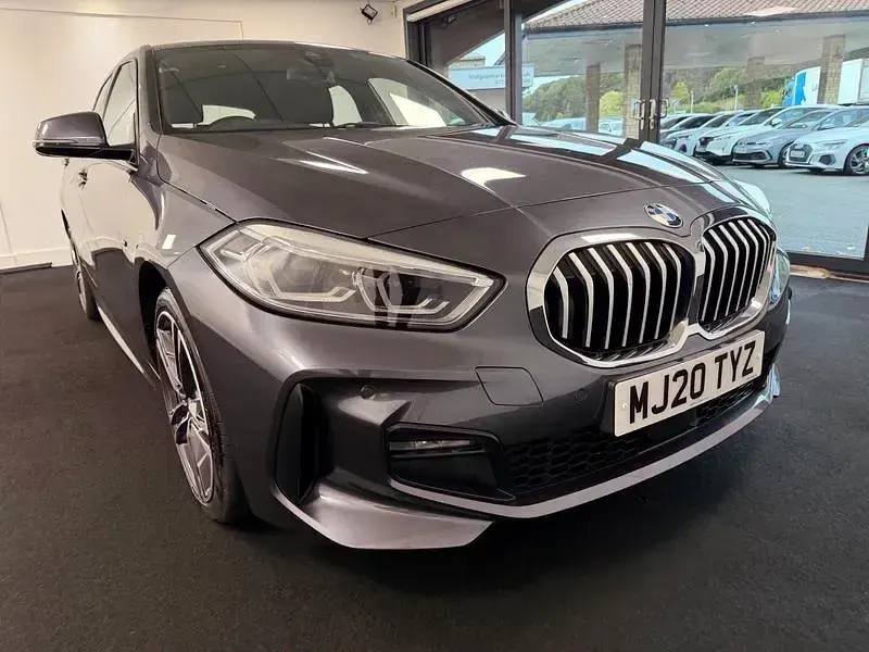 Used BMW 118 M Sport 140 HP (102 kW) 2020 Grey Hatchback