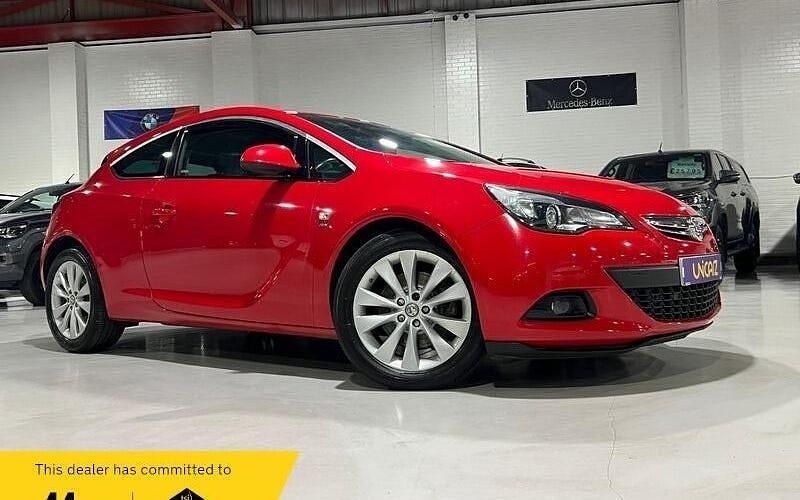 Used 2017 Vauxhall Astra GTC SRi Coupe | £6,995 (Fair price) - Image 1/3