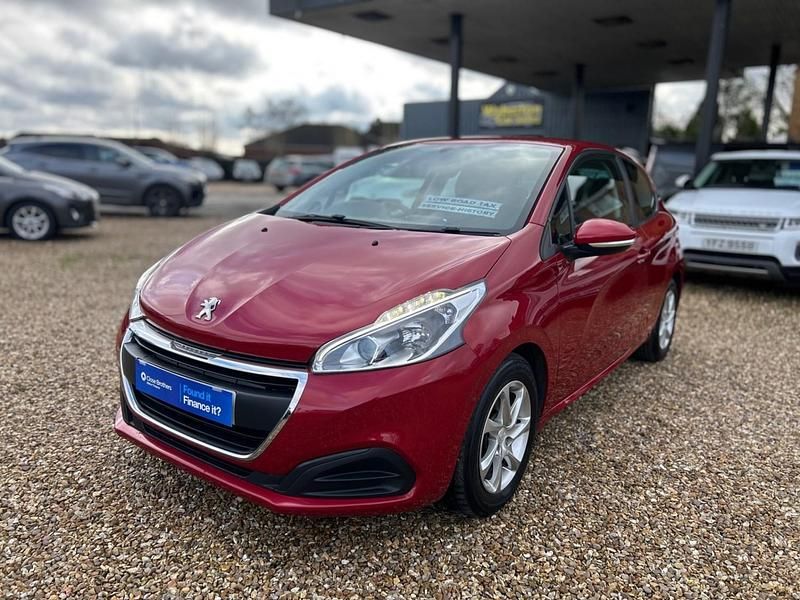 Used Peugeot 208 Active 2016 Red Hatchback