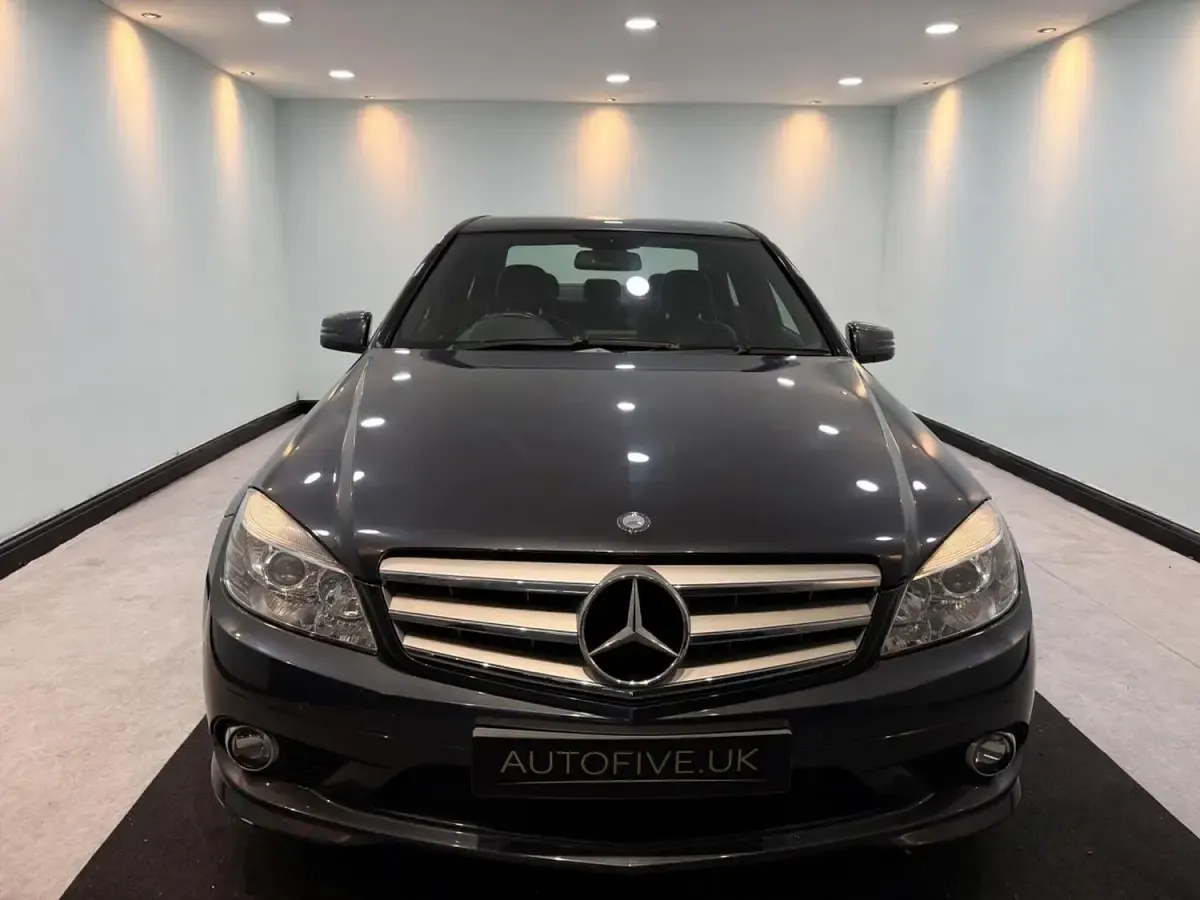 Used Mercedes C250 2010 Grey Sedan