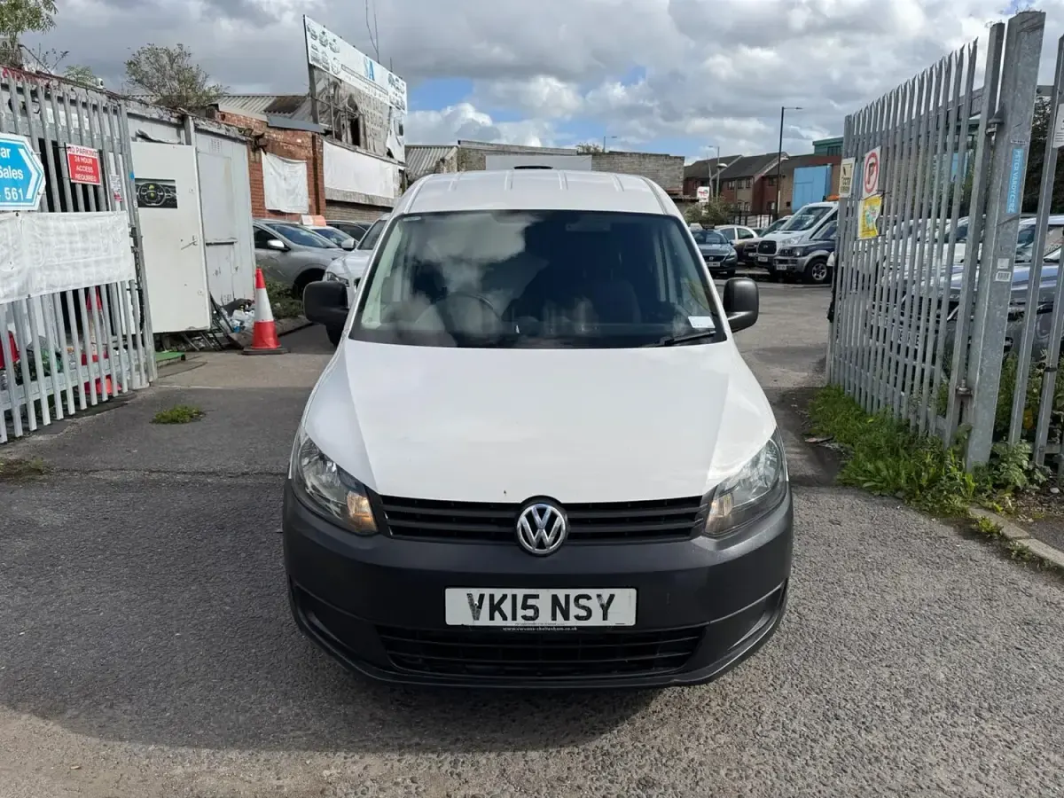 Used VW Caddy Startline 102 HP (75 kW) 2015 White MPV