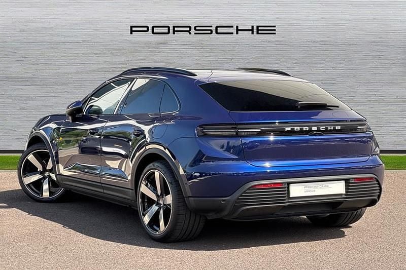New Porsche Macan 300 kW (408 HP) 2026 Blue SUV