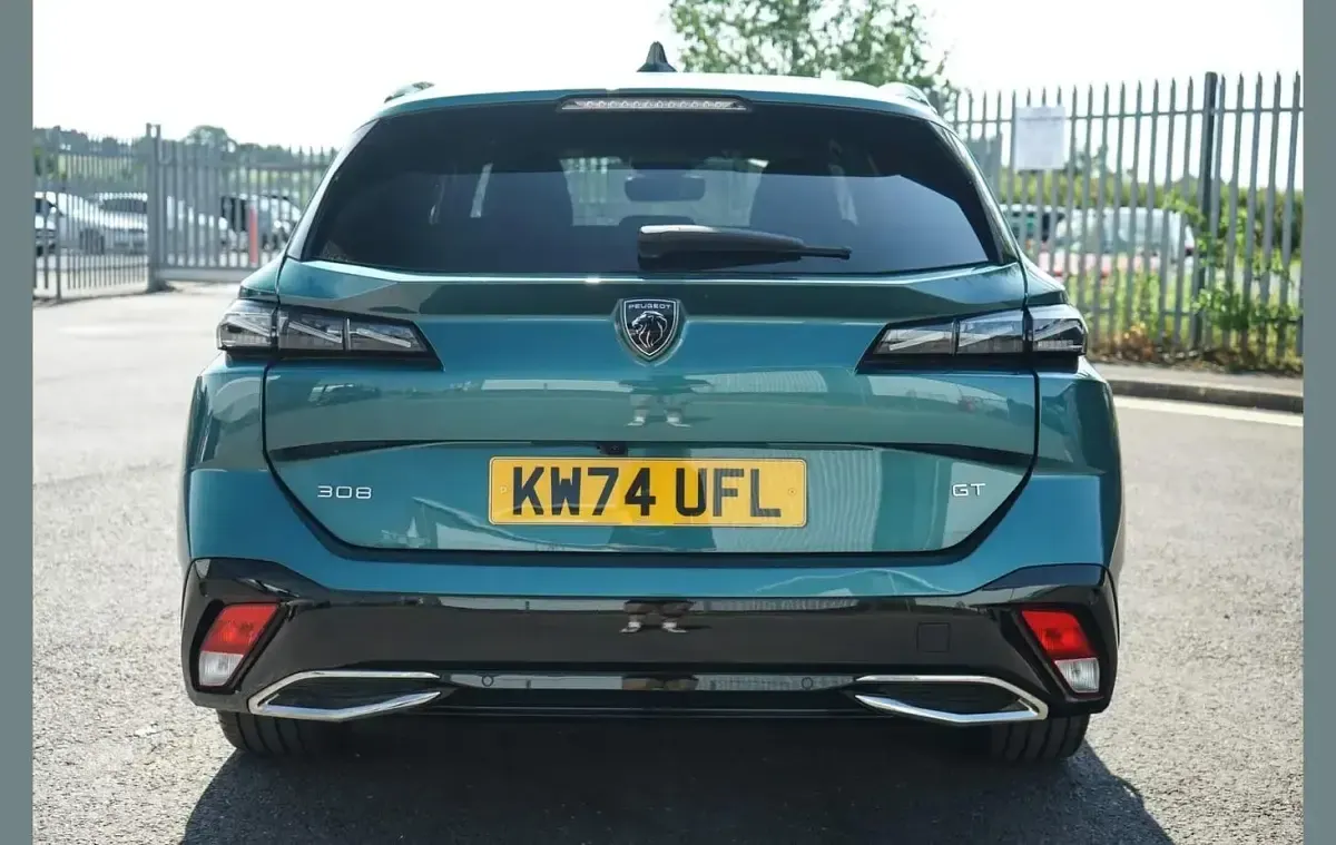 Used Peugeot 308 GTi 134 HP (98 kW) 2024 Blue Hatchback