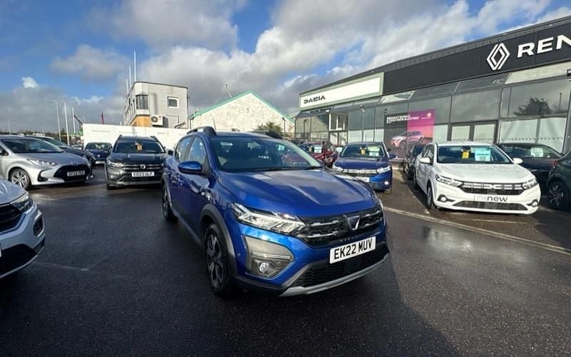 Blue Used 2022 Dacia Sandero Prestige Hatchback | £12,535 (Fair price) - Image 1/4