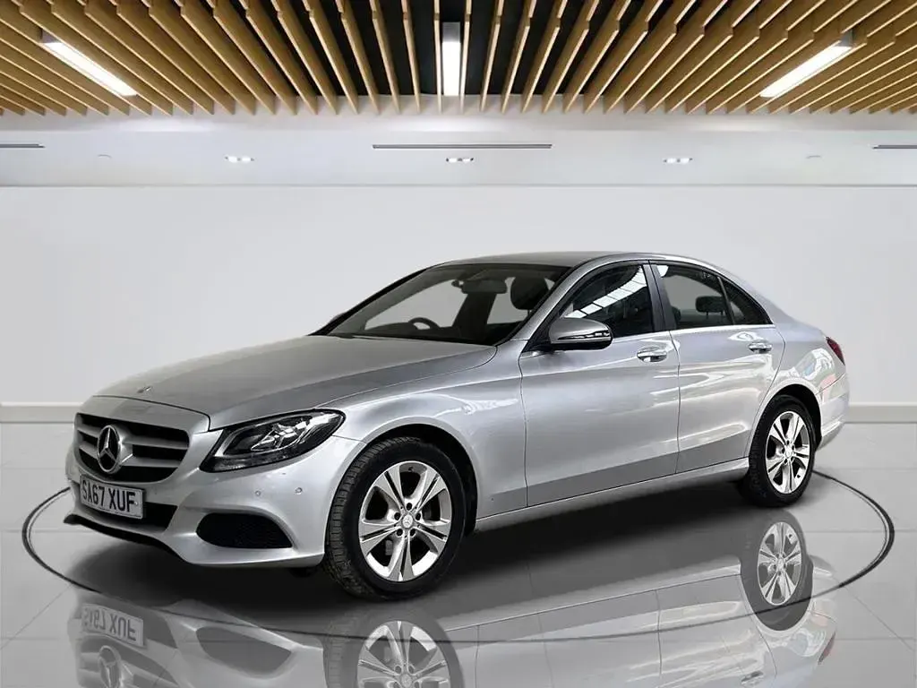 Used Mercedes C200 Executive 136 HP (100 kW) 2017 Silver Sedan