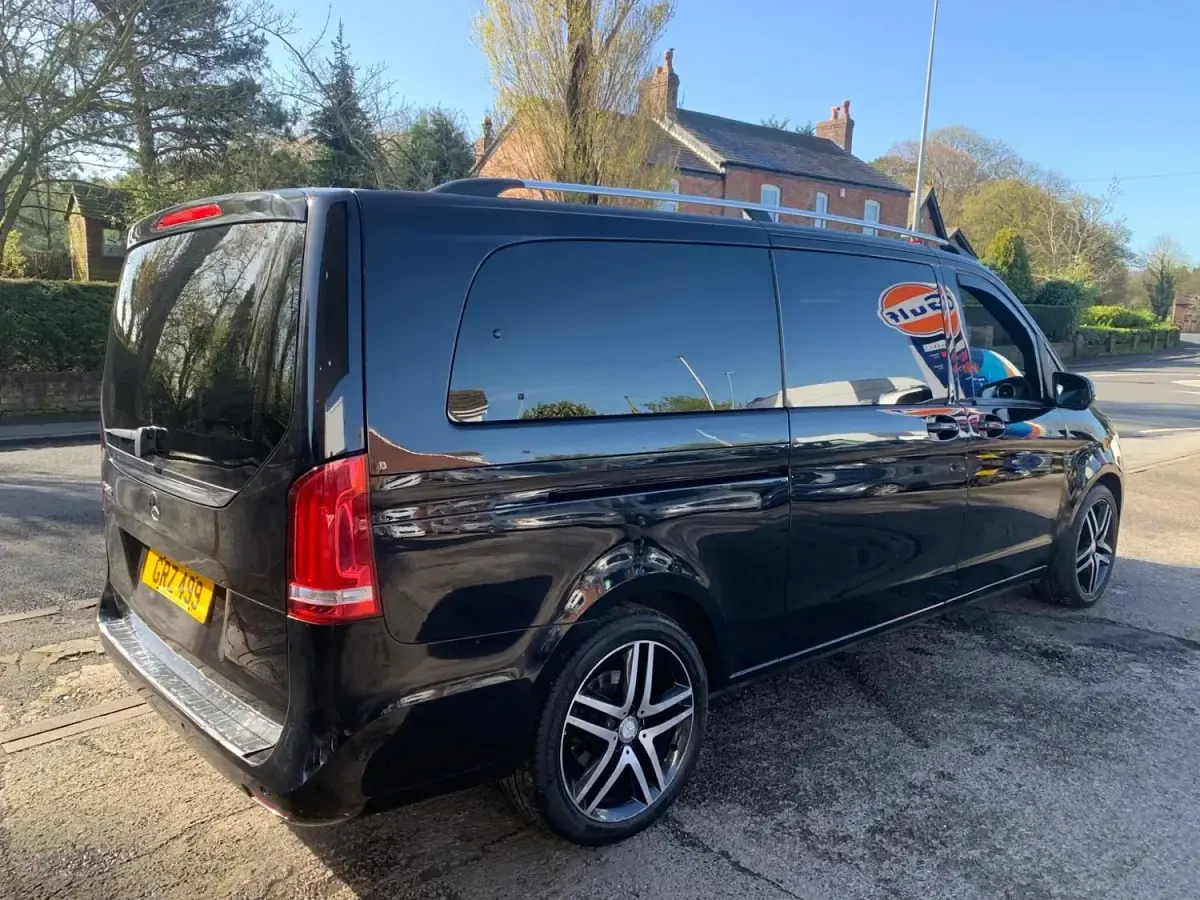 Usado Mercedes V250 2017 Preto Monovolume