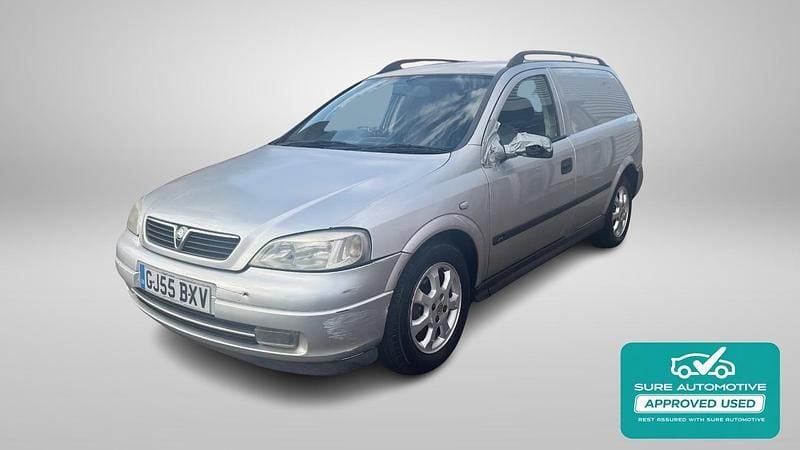 Used Vauxhall Astra Sportive 79 HP (58 kW) 2005 Silver Van
