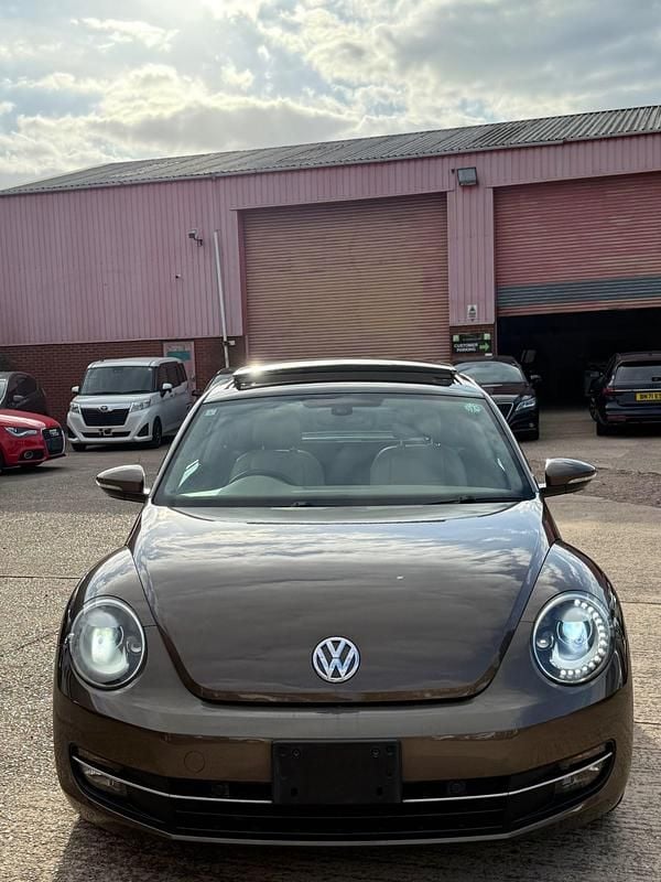Brown Used 2015 VW Beetle Hatchback | £8,650 (Good price) - Image 1/4