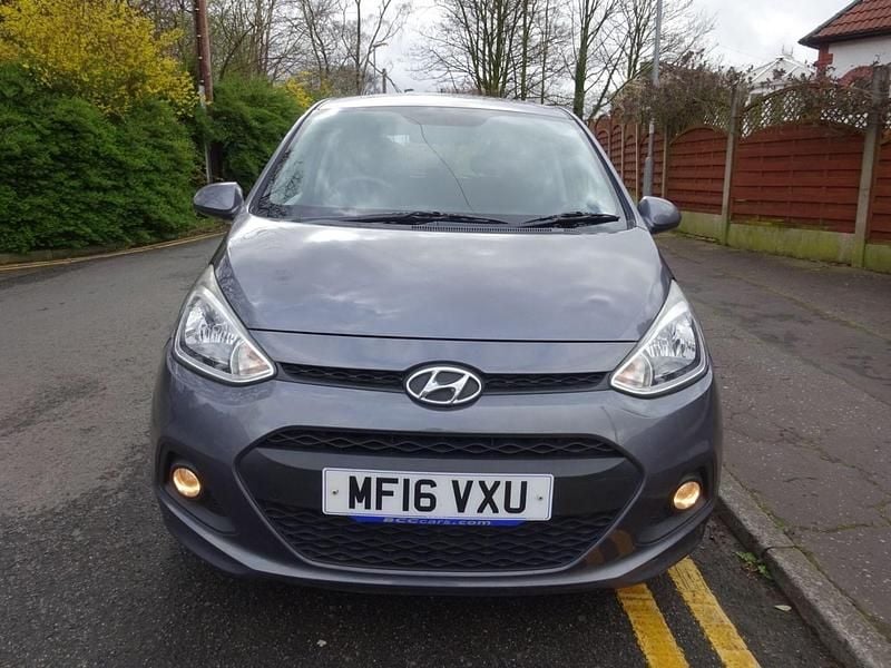 Used Hyundai i10 SE 87 HP (63 kW) 2016 Grey Hatchback
