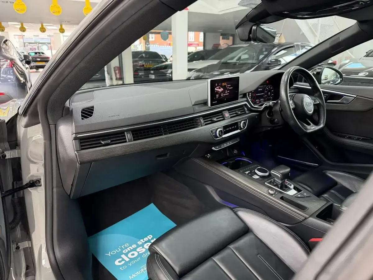 Used Audi A5 Advanced 2019 Grey Coupe
