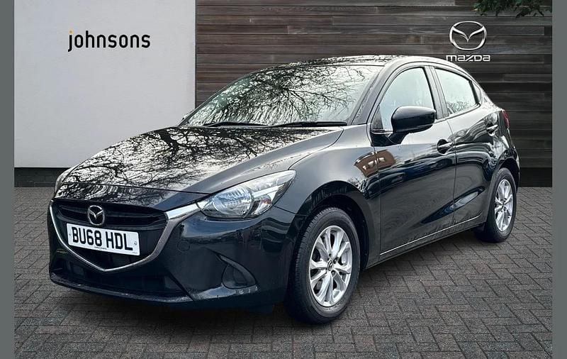 Used Mazda 2 73 HP (53 kW) 2018 Black Hatchback