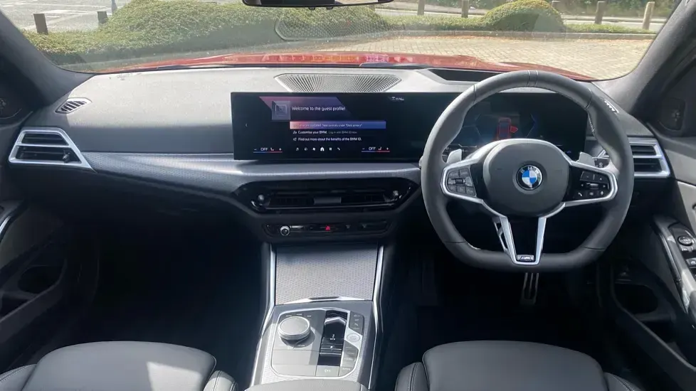 Used BMW 320 M Sport 181 HP (133 kW) 2025 Red Estate