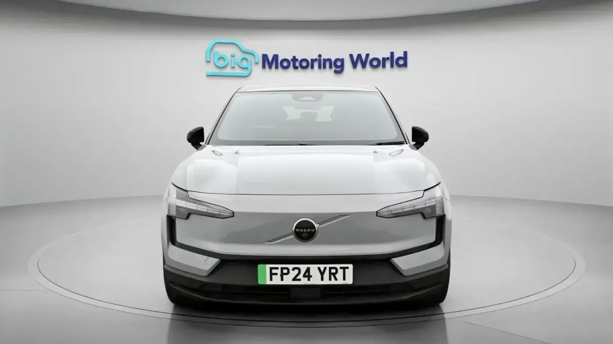 Używany Volvo EX30 Ultra 200 kW (272 KM) 2024 Szary SUV