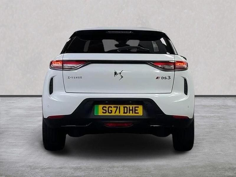 Used DS Automobiles DS3 Crossback Performance 100 kW (136 HP) 2021 White SUV