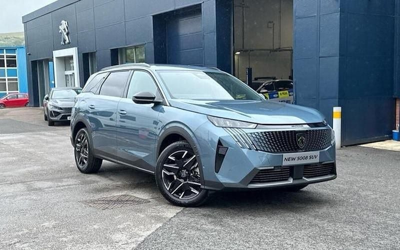 Other New 2024 Peugeot 5008 Allure MPV | £38,375 (Fair price) - Image 1/4