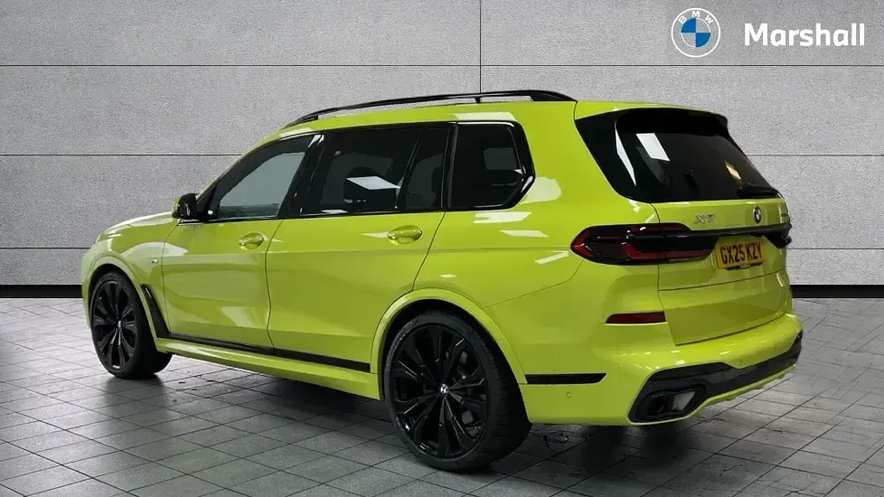 Used BMW X7 M Sport 352 HP (258 kW) 2025 Bmw individual paint SUV