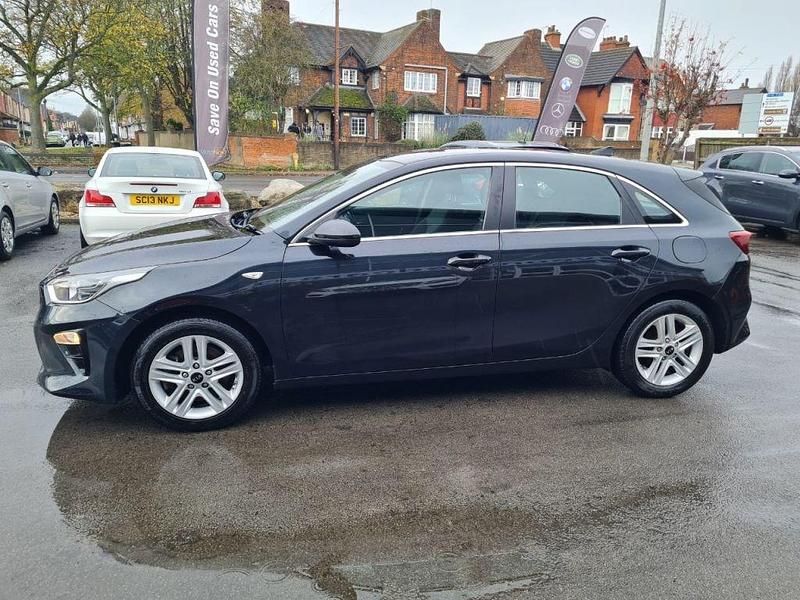Used Kia Ceed 118 HP (86 kW) 2018 Black Hatchback