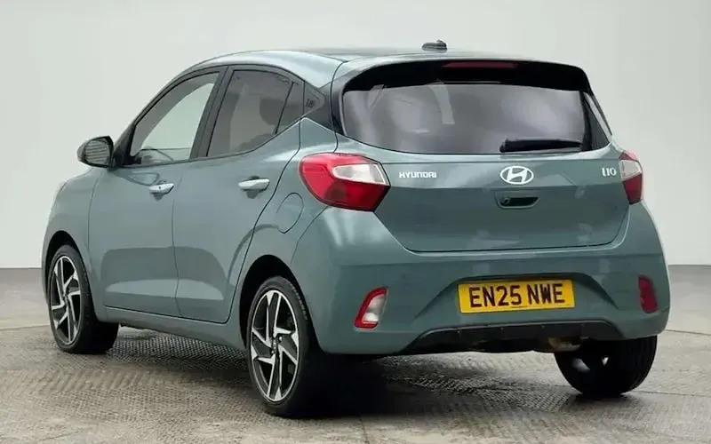 Used Hyundai i10 Premium 79 HP (58 kW) 2026 Hatchback