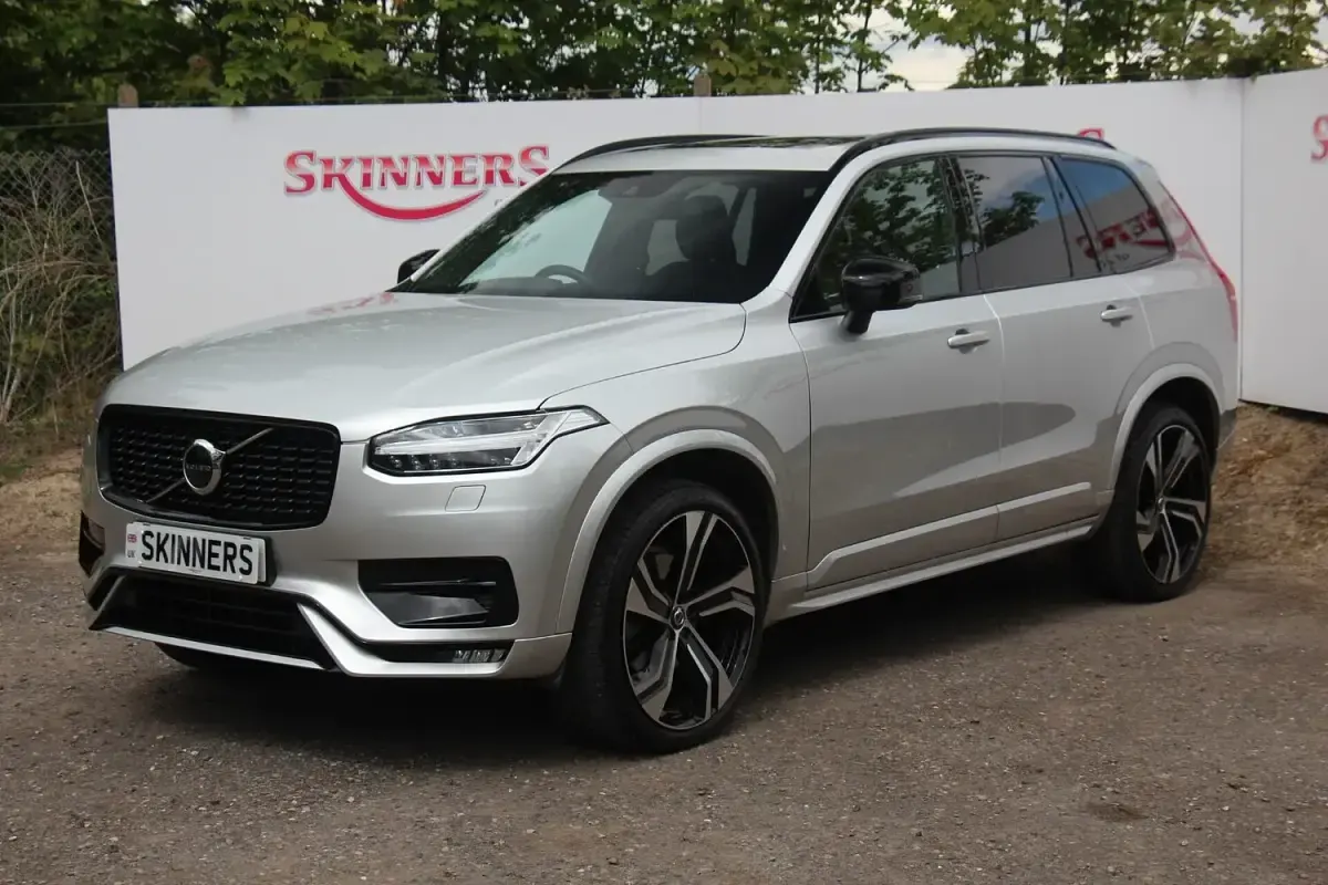 Used Volvo XC90 R-Design 250 HP (183 kW) 2022 Silver SUV