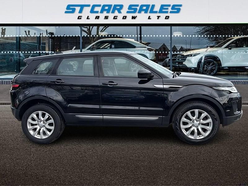 Usado Land Rover Range Rover evoque SE 180 HP (132 kW) 2017 Preto SUV
