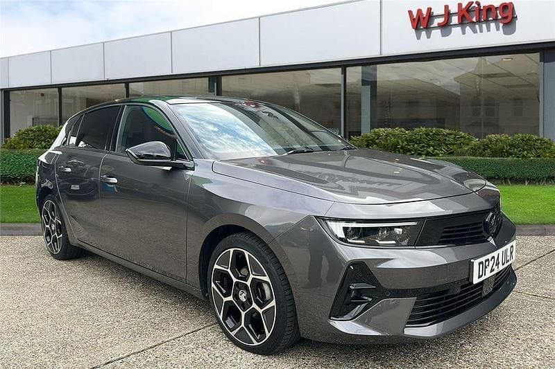 Grey Used 2024 Vauxhall Astra Ultimate Hatchback | £19,795 (Fair price) - Image 1/4