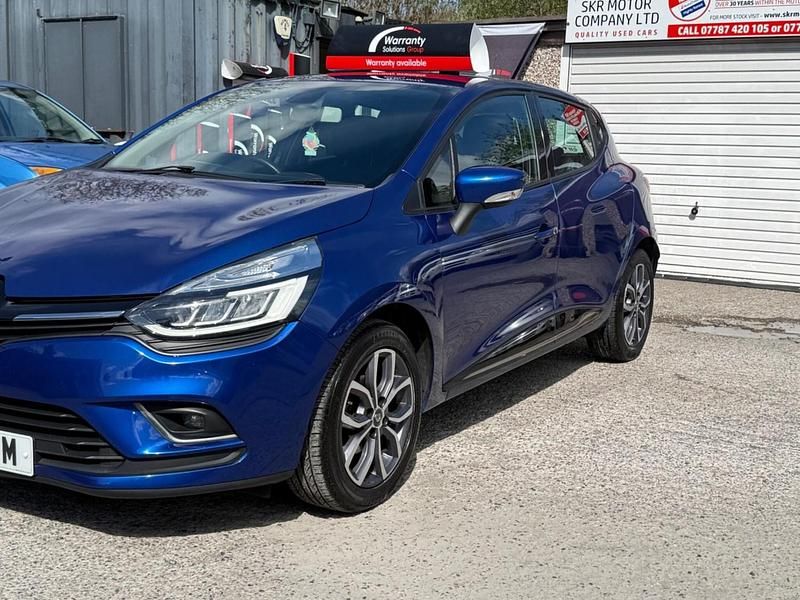 Used Renault Clio IV Urban 2018 Blue Hatchback