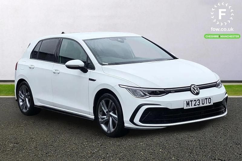 Used VW Golf VIII R-line 150 HP (110 kW) 2023 White Hatchback