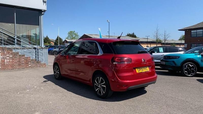 Usado Citroën C4 SpaceTourer Flair 128 CV (94 kW) 2019 Rojo Monovolumen