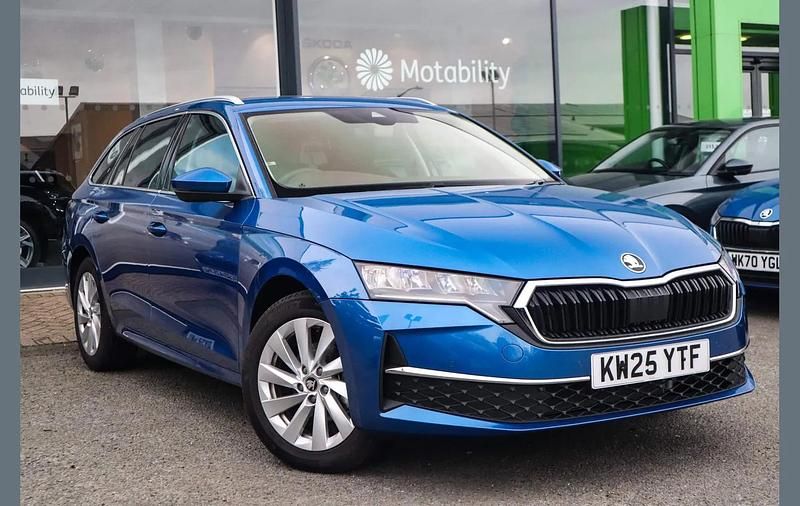 Used Skoda Octavia SE L 147 HP (108 kW) 2025 Blue Estate