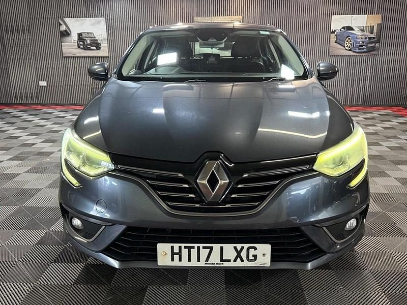 Usado Renault Mégane IV Dynamique 2016 Cinzento Citadino