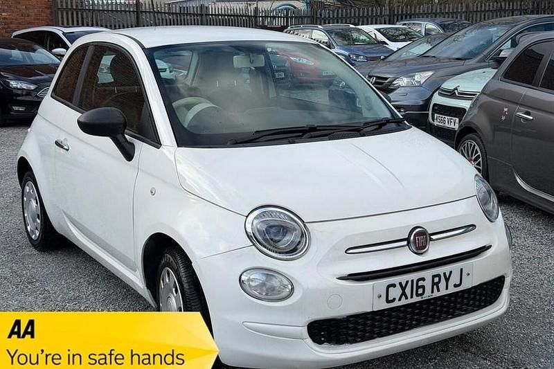 Used Fiat 500 Pop 69 HP (50 kW) 2016 White Hatchback