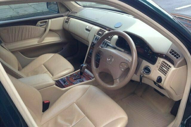 Used Mercedes E320 Elegance 2001 Sedan