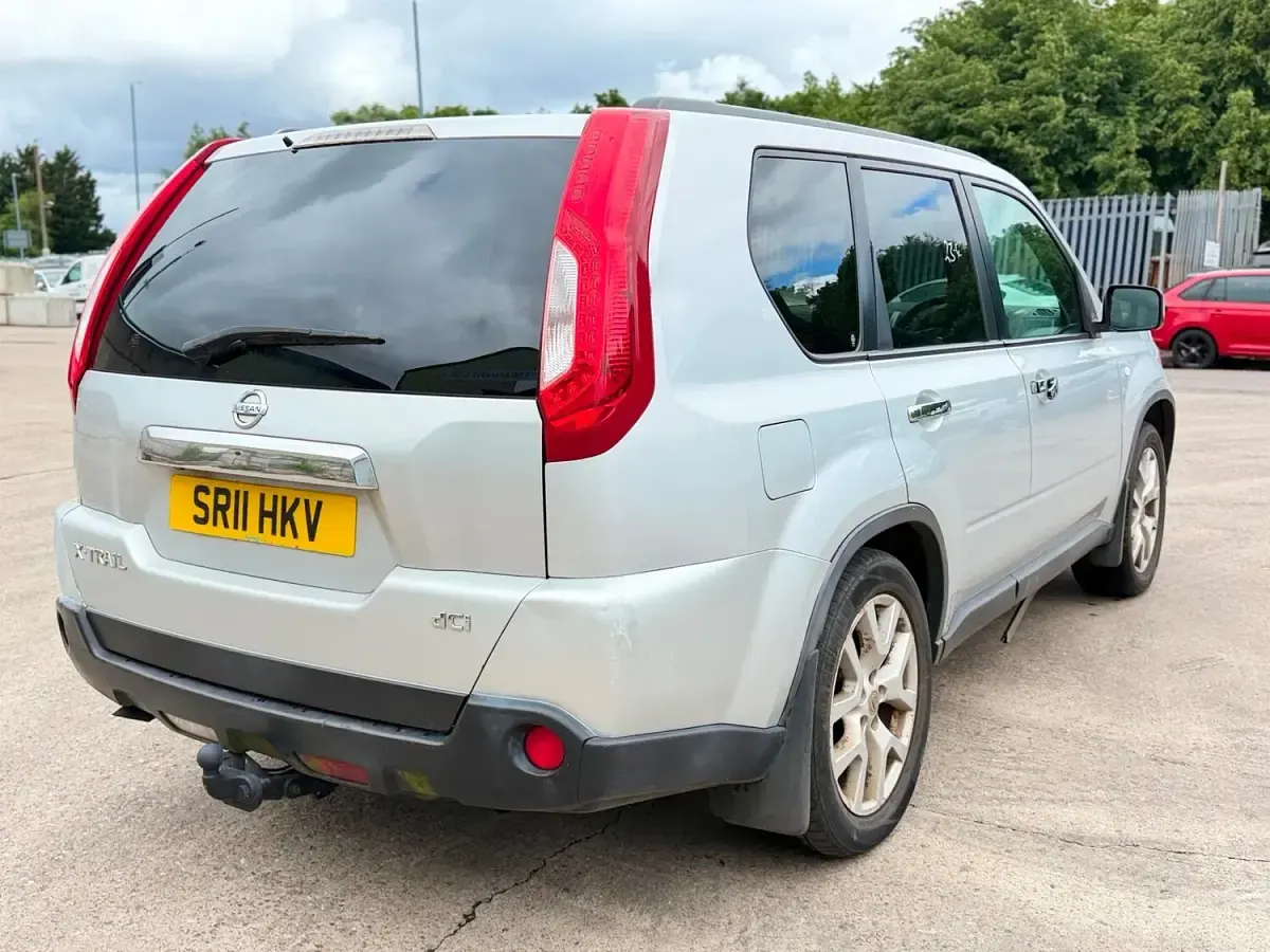 Used Nissan X-Trail Tekna 2011 Silver SUV