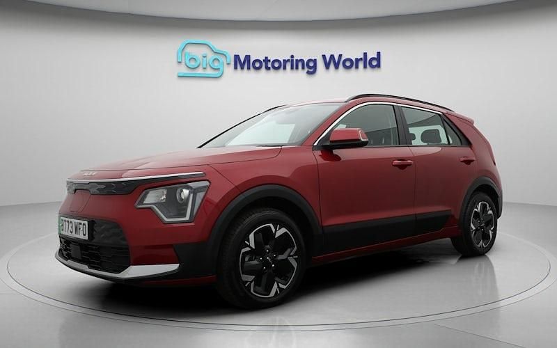 Used Kia Niro 150 kW (204 HP) 2025 SUV