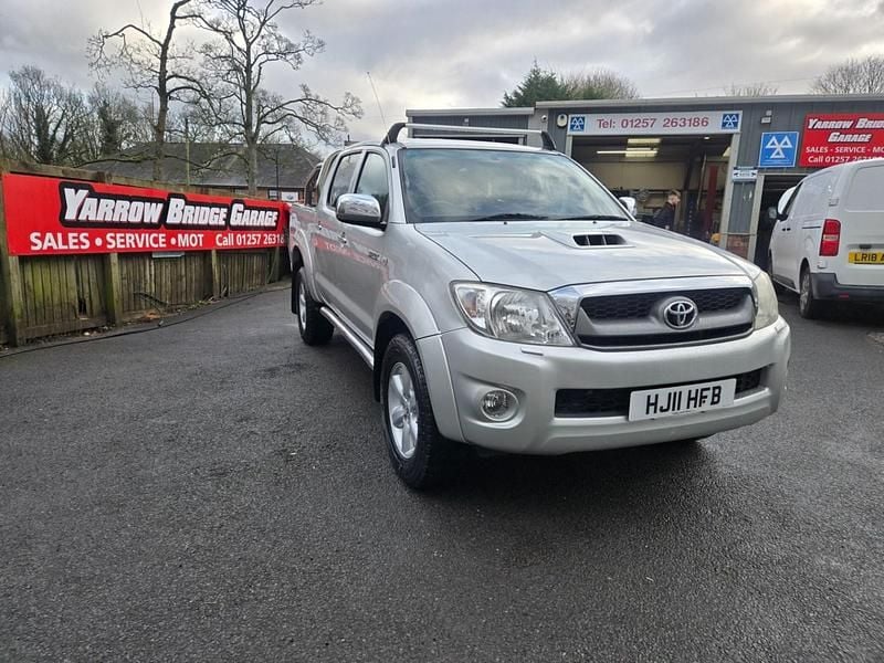 Used Toyota HiLux 2011 Silver Pickup