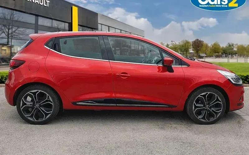 Gebraucht Renault Clio IV Dynamique 90 PS (66 kW) 2018 Rot Kleinwagen