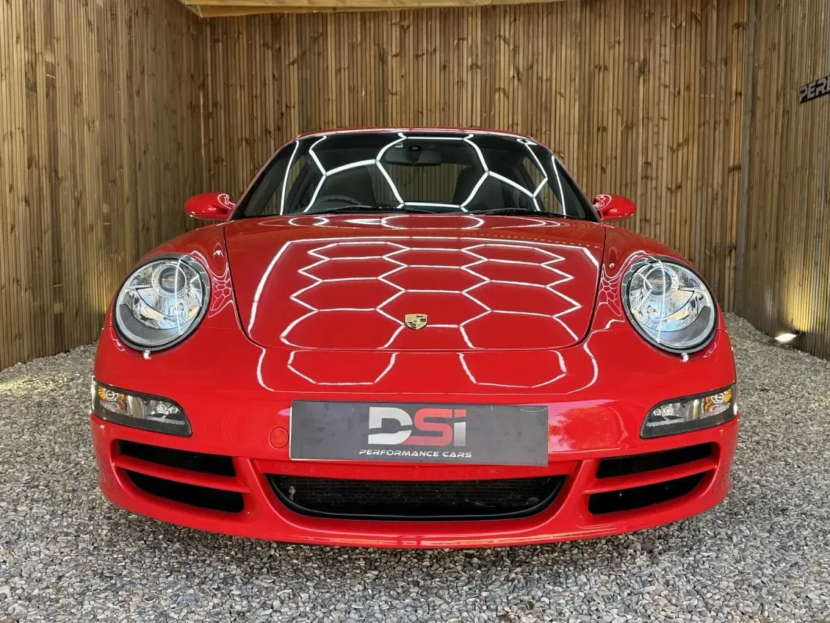 Used Porsche 911 355 HP (261 kW) 2005 Red Coupe