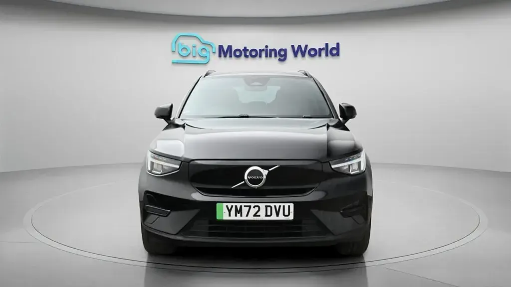 Usado Volvo XC40 Core 169 kW (231 HP) 2023 SUV