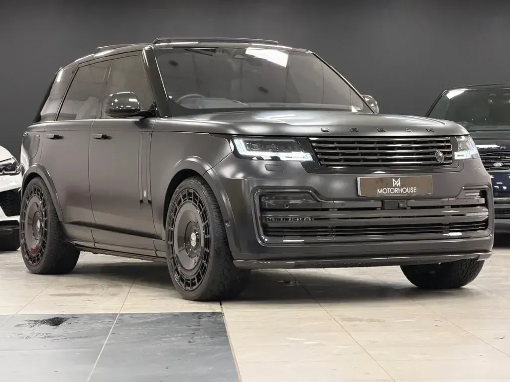 Used Land Rover Range Rover SE 350 HP (257 kW) 2024 Black SUV